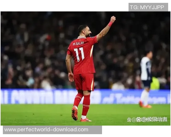 英超激战巴萨与本菲卡互交白卷红牌事件引发全场热议与争议